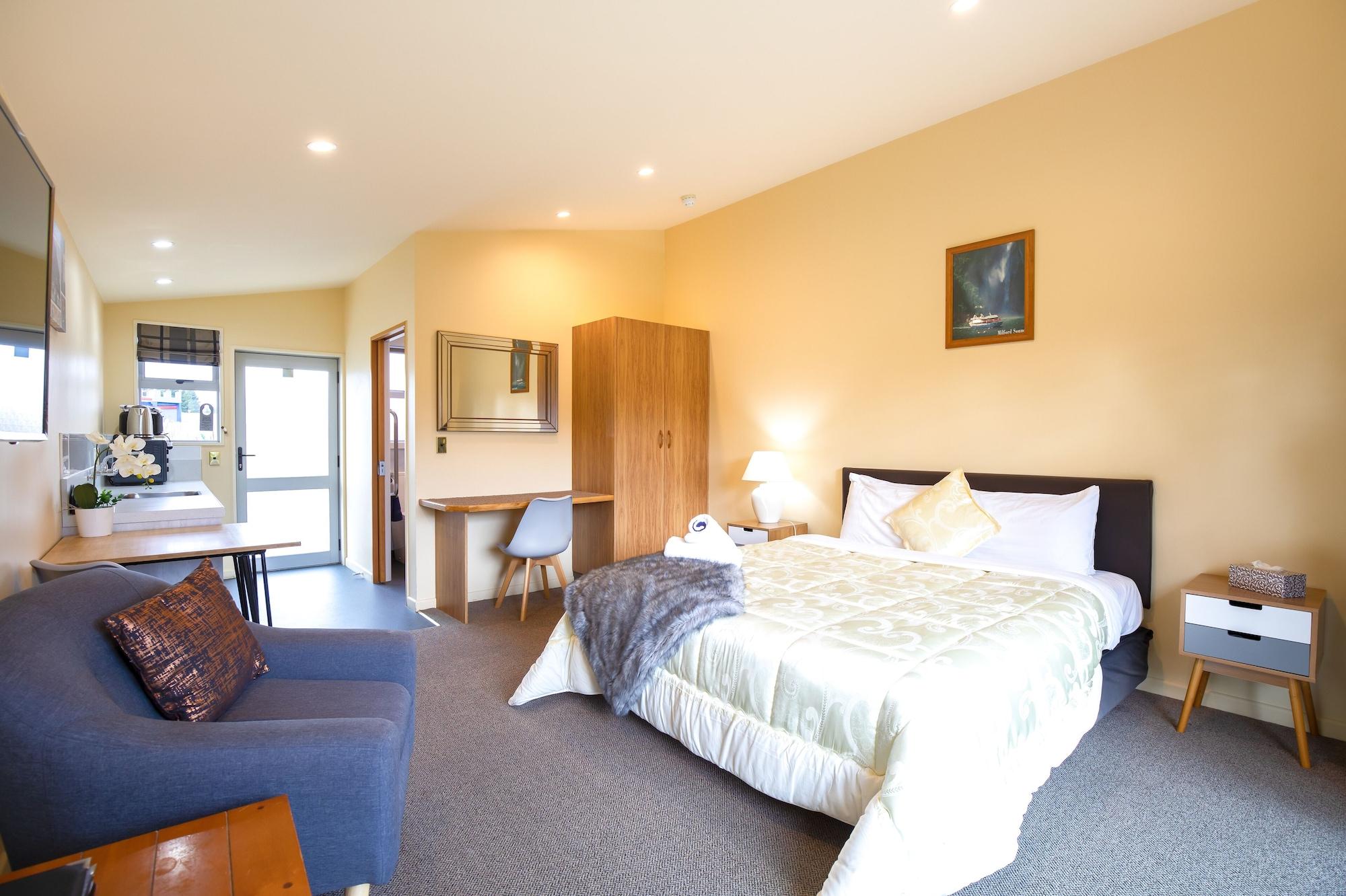Alpine View Motel Te Anau Exterior foto