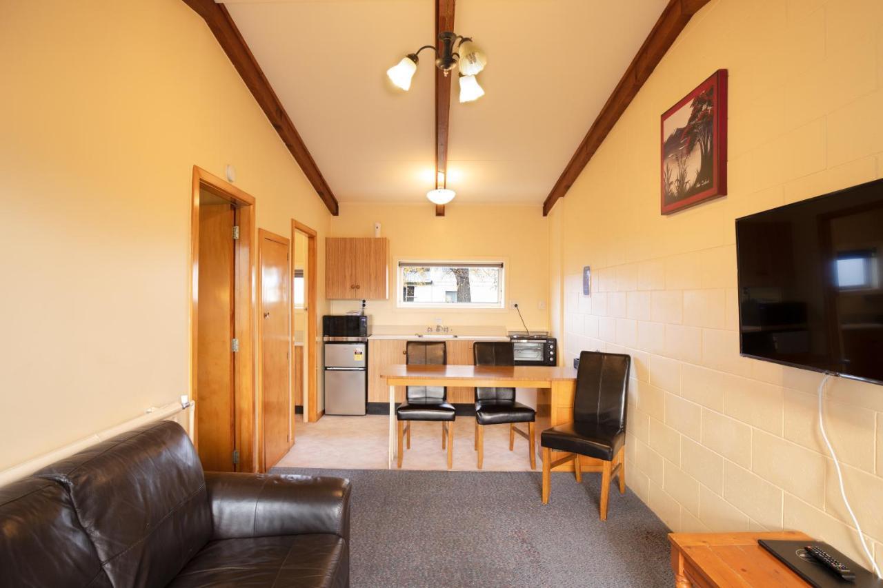 Alpine View Motel Te Anau Exterior foto