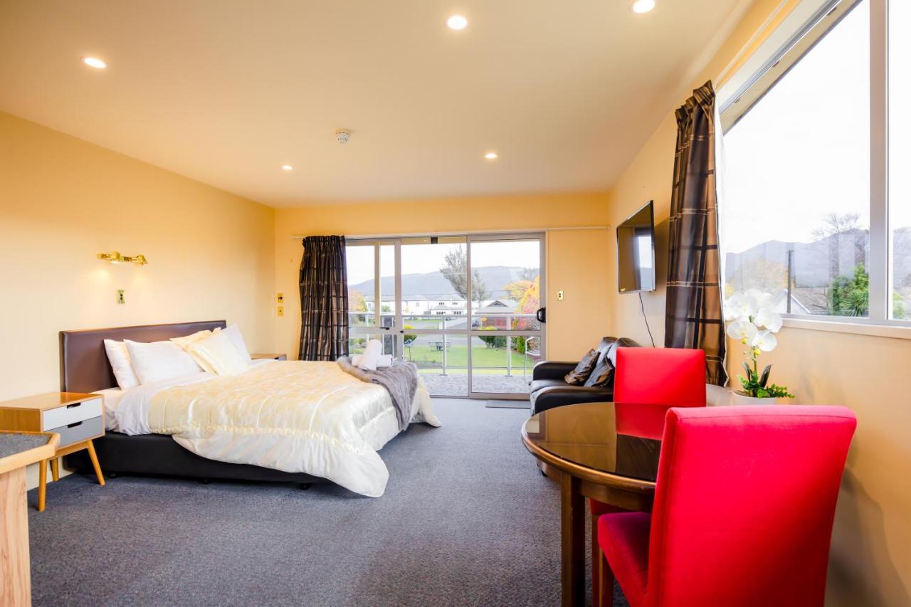 Alpine View Motel Te Anau Exterior foto